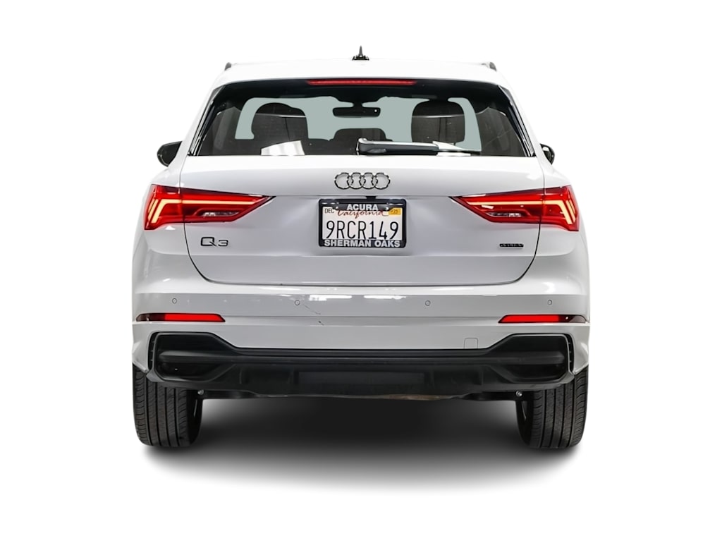 Thumbnail: 2024 Audi Q3 - 3