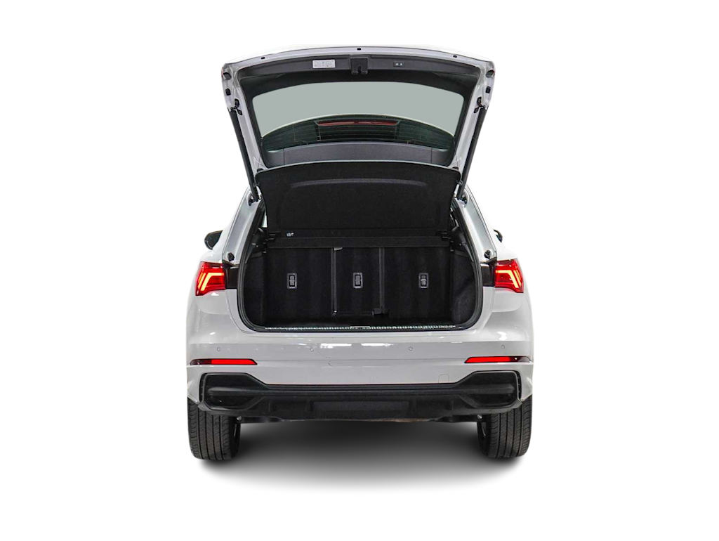 Thumbnail: 2024 Audi Q3 - 17