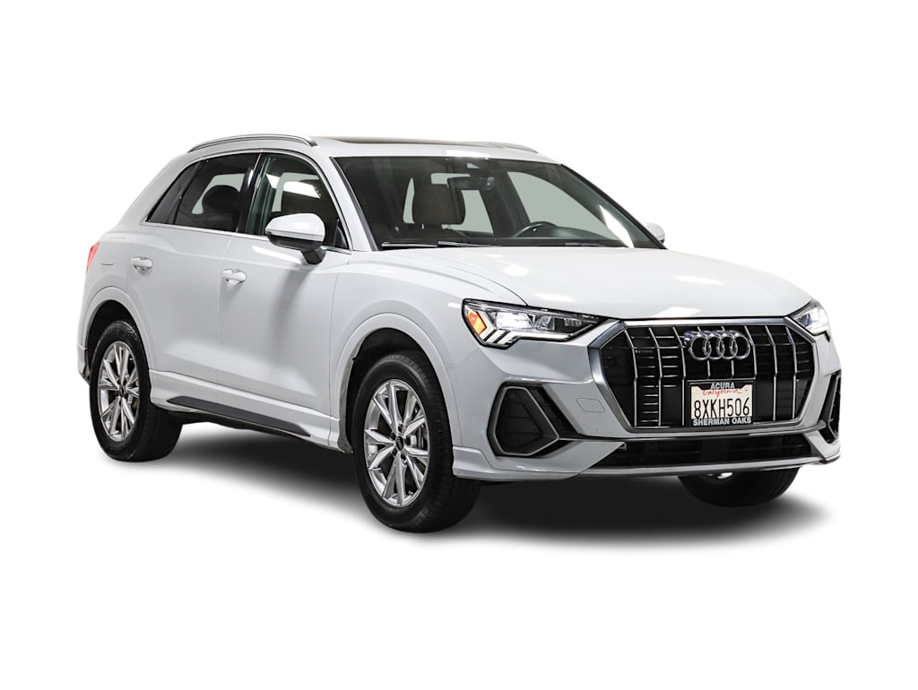 Thumbnail: 2021 Audi Q3 - 20