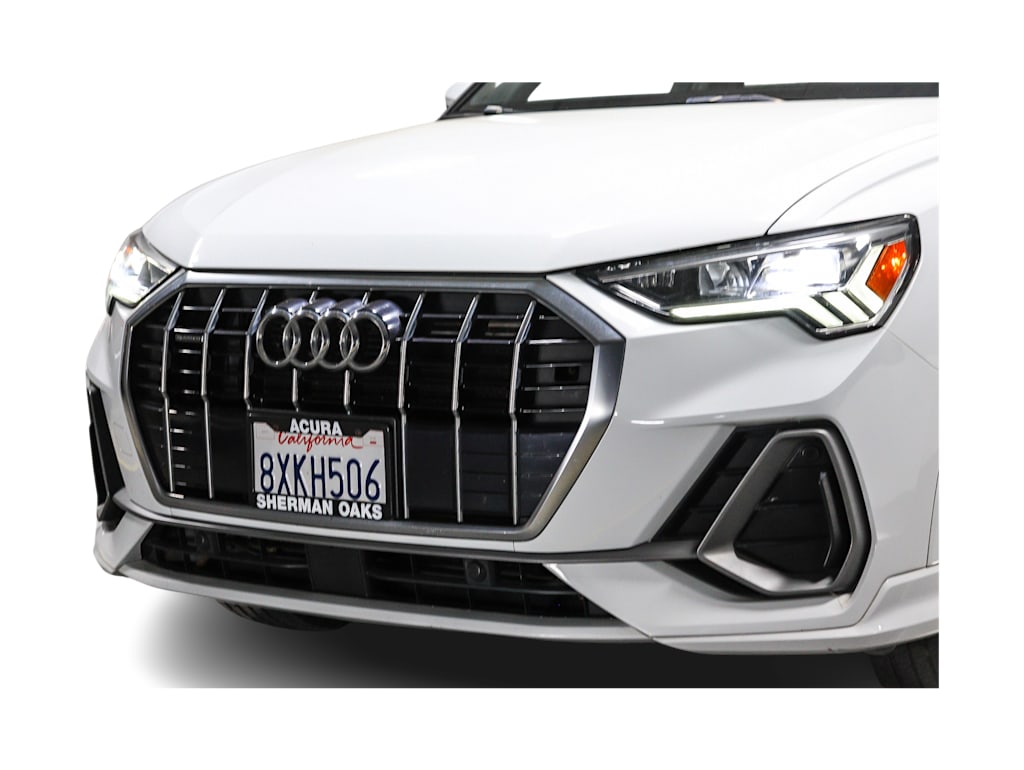 Thumbnail: 2021 Audi Q3 - 22