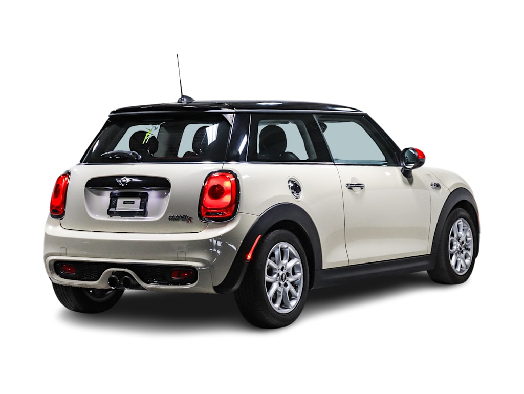 Thumbnail: 2017 MINI Cooper - 18