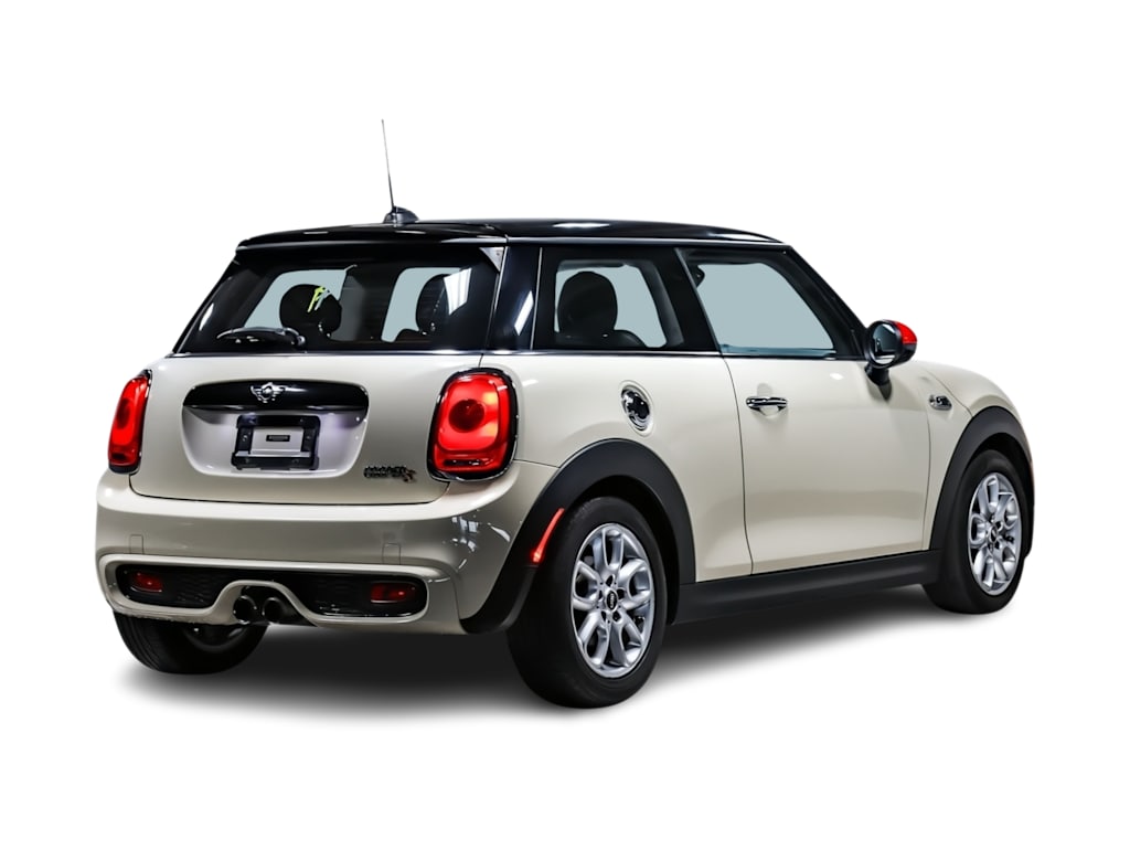 Thumbnail: 2017 MINI Cooper - 18