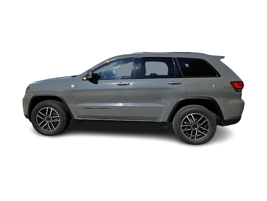 Thumbnail: 2019 Jeep Grand Cherokee - 3