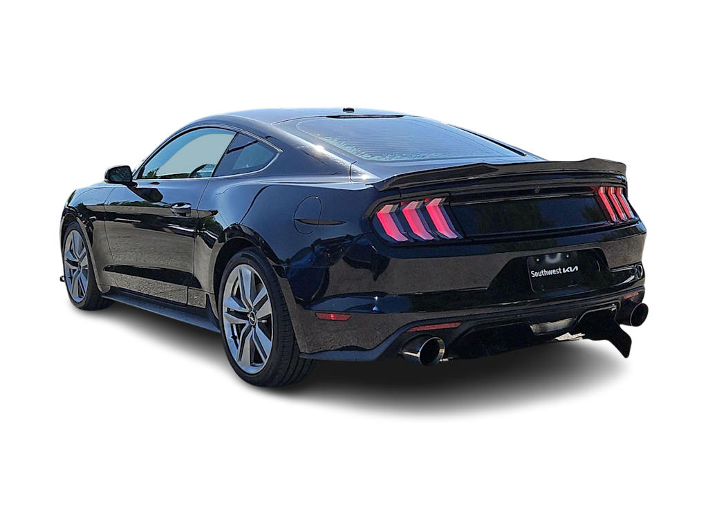 Thumbnail: 2016 Ford Mustang - 4
