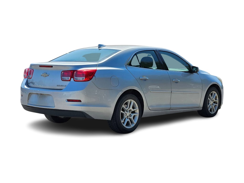 Thumbnail: 2016 Chevrolet Malibu - 15