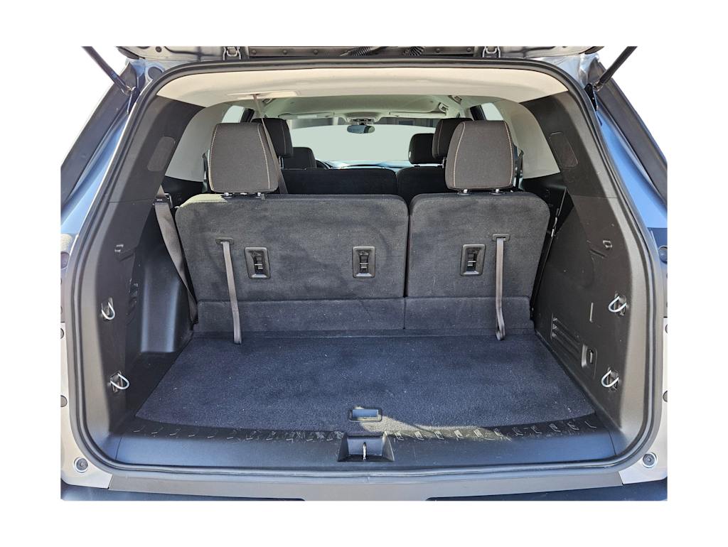 Thumbnail: 2020 Chevrolet Traverse - 16