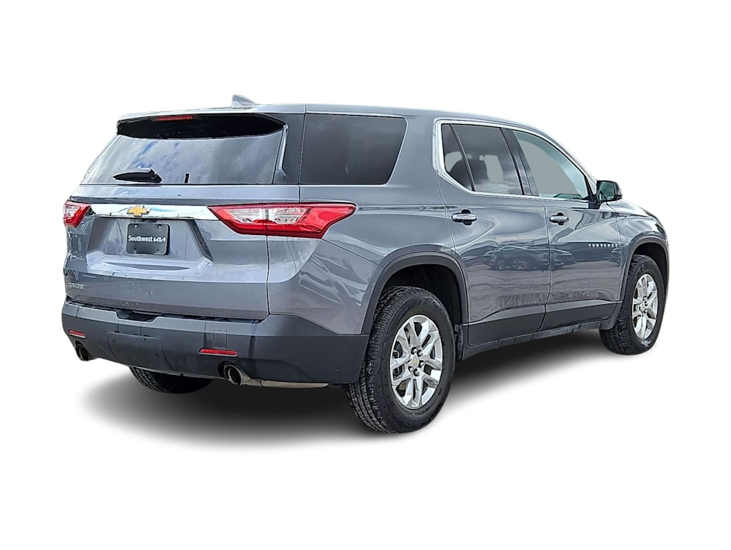 Thumbnail: 2020 Chevrolet Traverse - 16