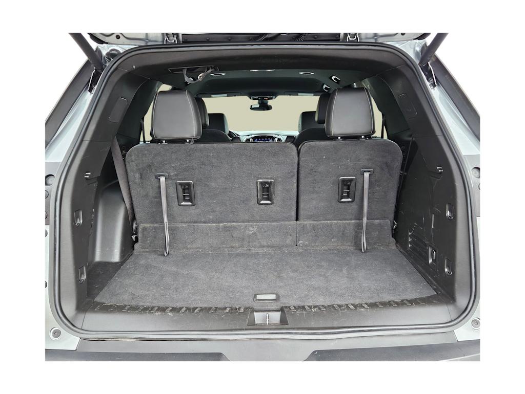 Thumbnail: 2023 Chevrolet Traverse - 19