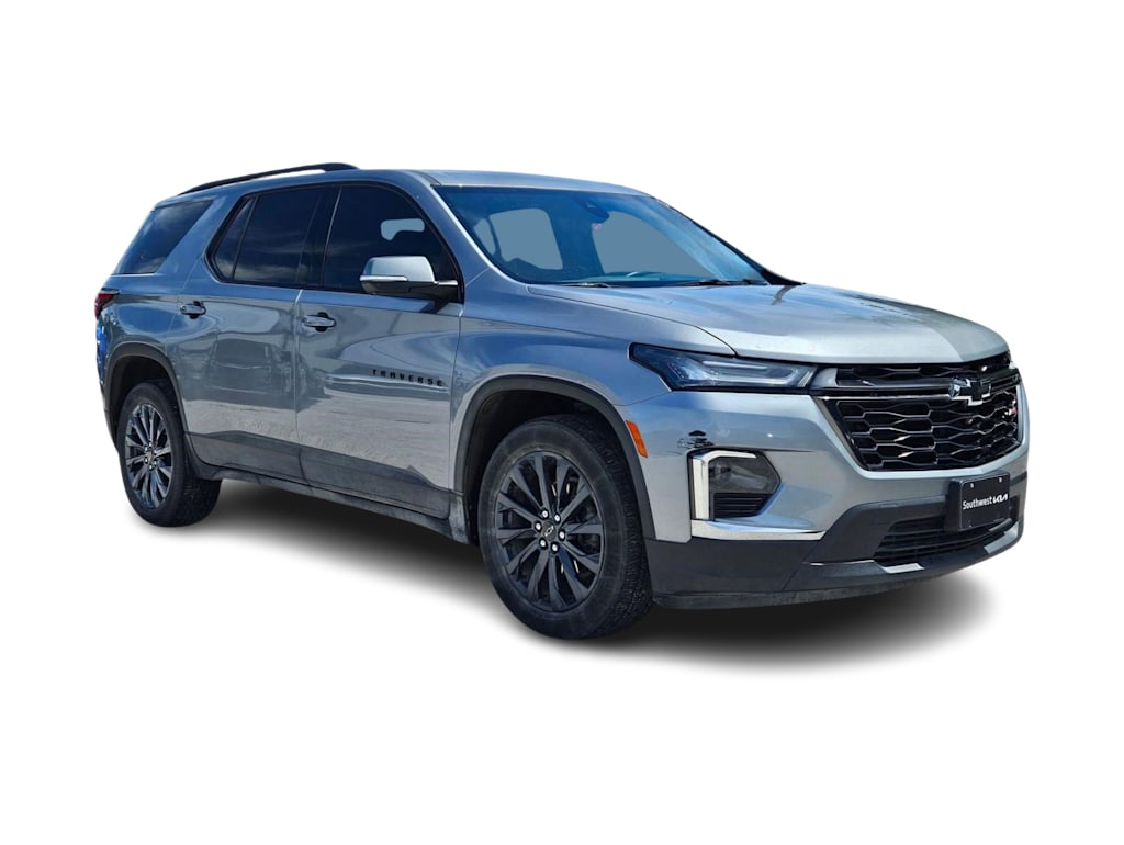 Thumbnail: 2023 Chevrolet Traverse - 16