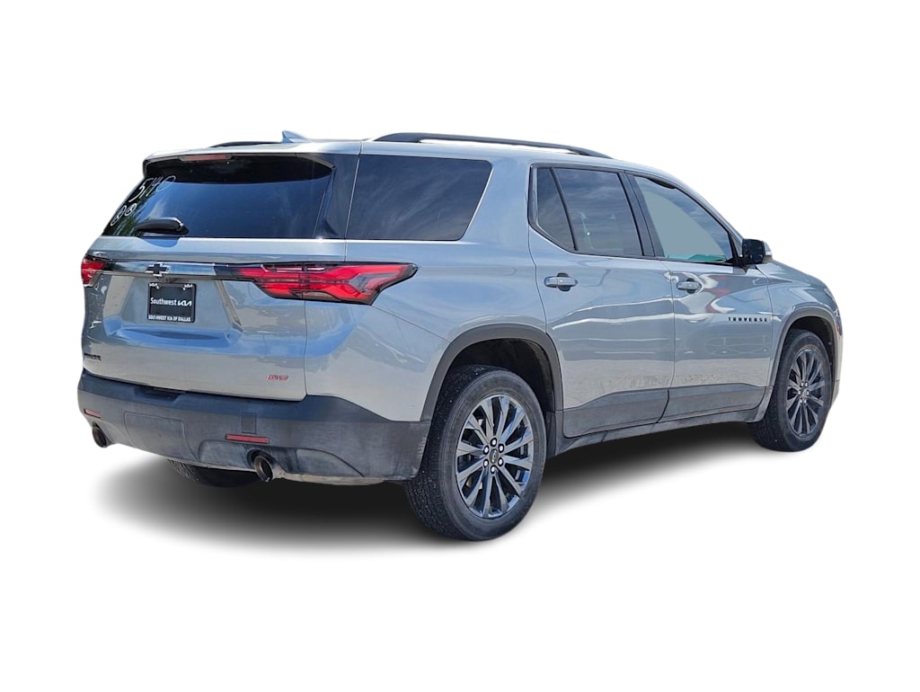 Thumbnail: 2023 Chevrolet Traverse - 14