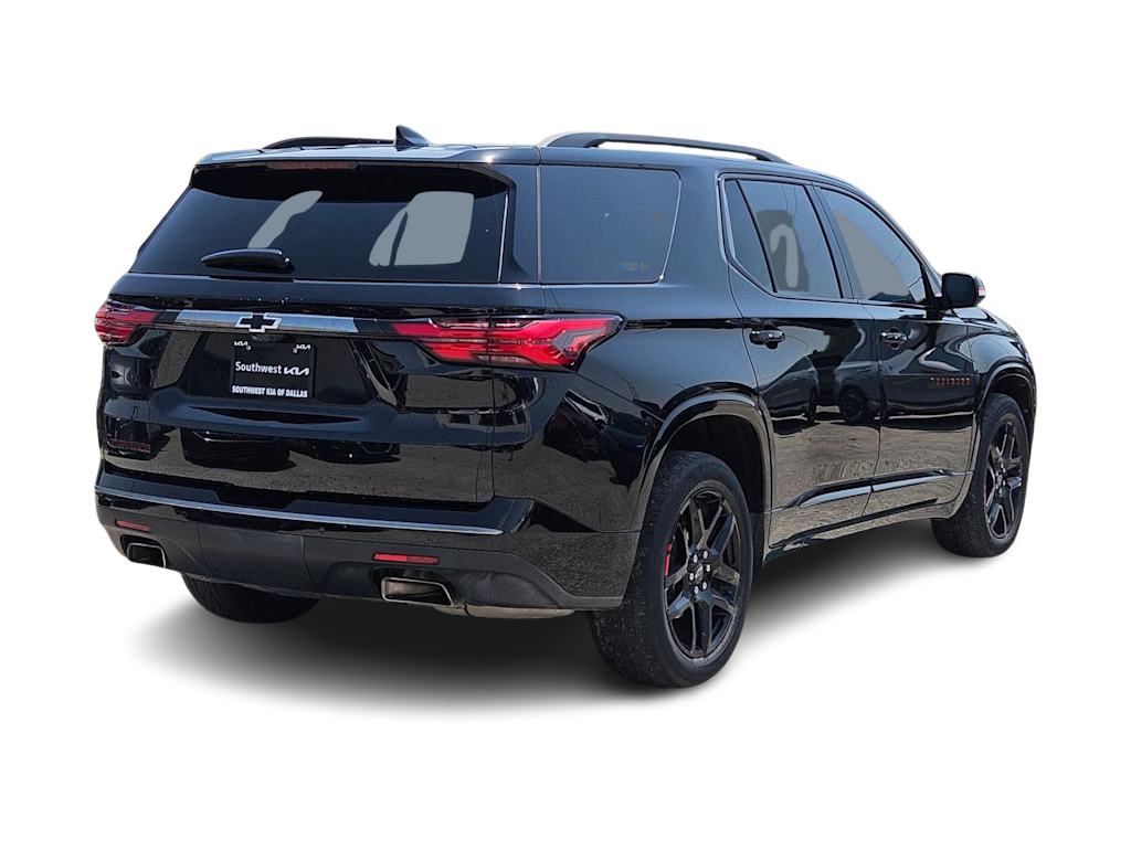 Thumbnail: 2022 Chevrolet Traverse - 16