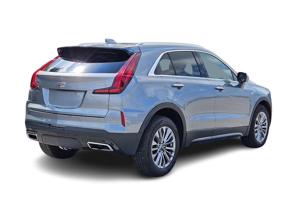 Thumbnail: 2024 Cadillac XT4 - 17