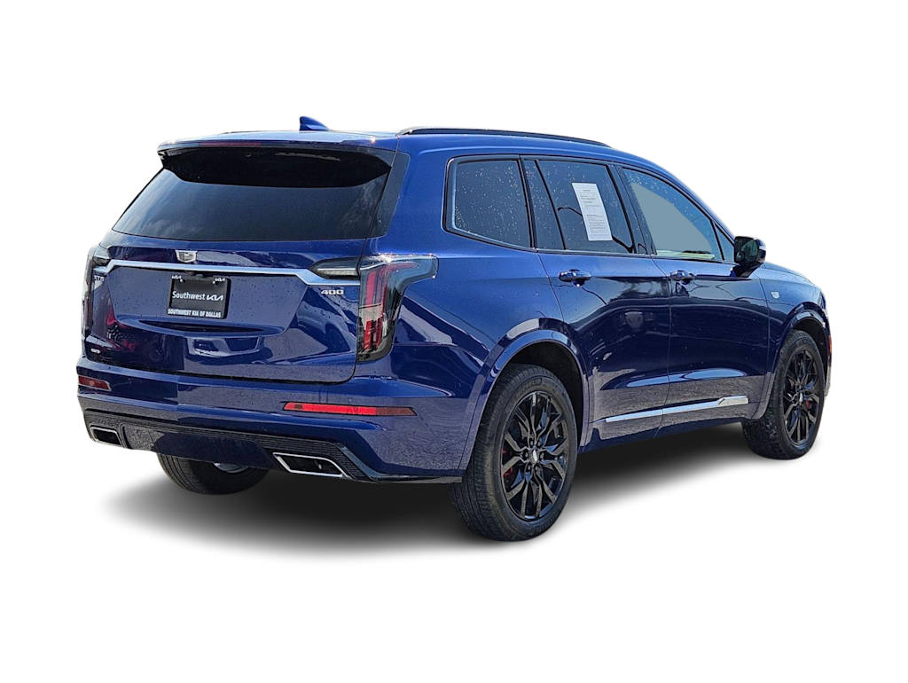 Thumbnail: 2025 Cadillac XT6 - 15