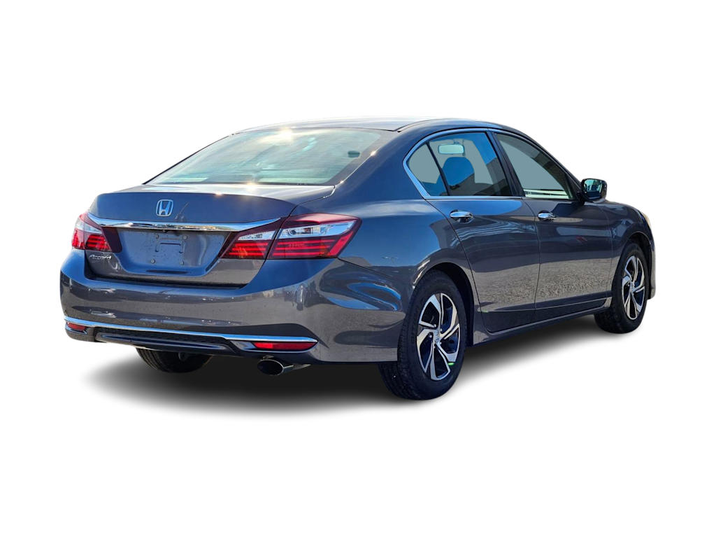 Thumbnail: 2017 Honda Accord - 16
