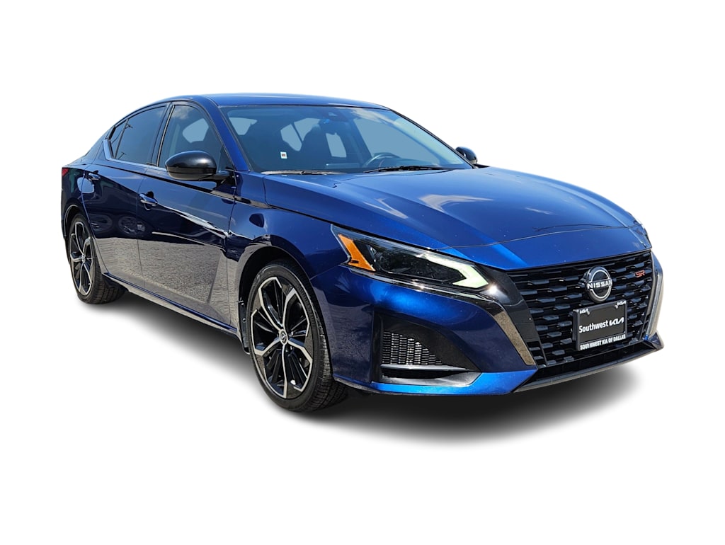 Thumbnail: 2023 Nissan Altima - 22