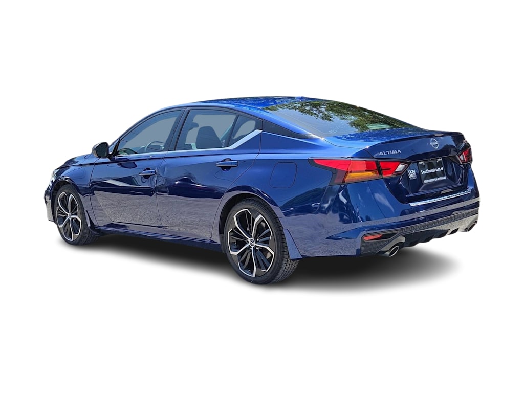 Thumbnail: 2023 Nissan Altima - 4