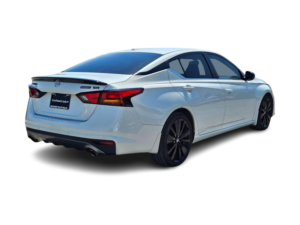 Thumbnail: 2022 Nissan Altima - 19
