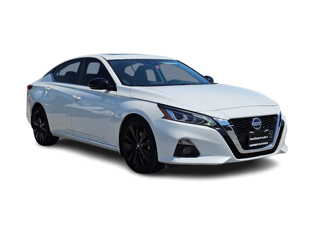 Thumbnail: 2022 Nissan Altima - 21