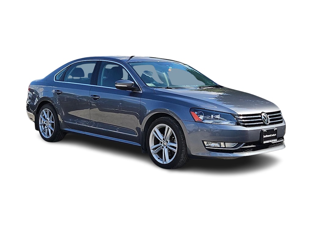 Thumbnail: 2015 Volkswagen Passat - 17