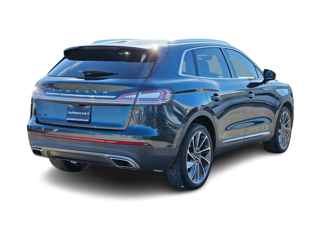 Thumbnail: 2022 Lincoln Nautilus - 17