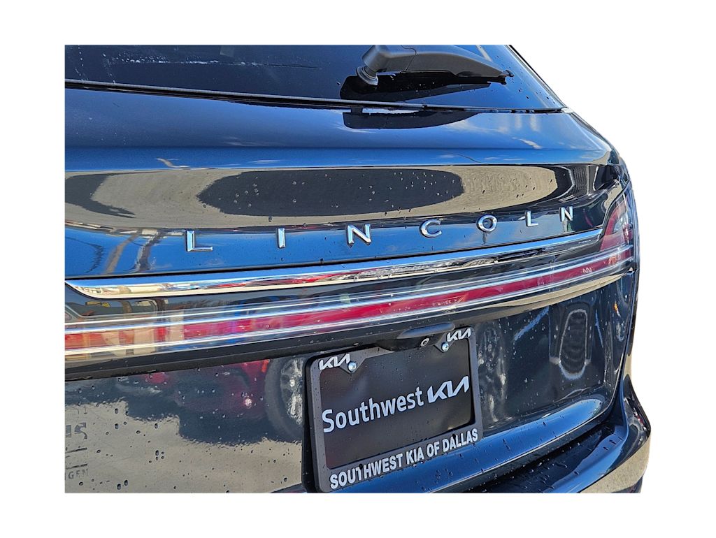 Thumbnail: 2022 Lincoln Nautilus - 23