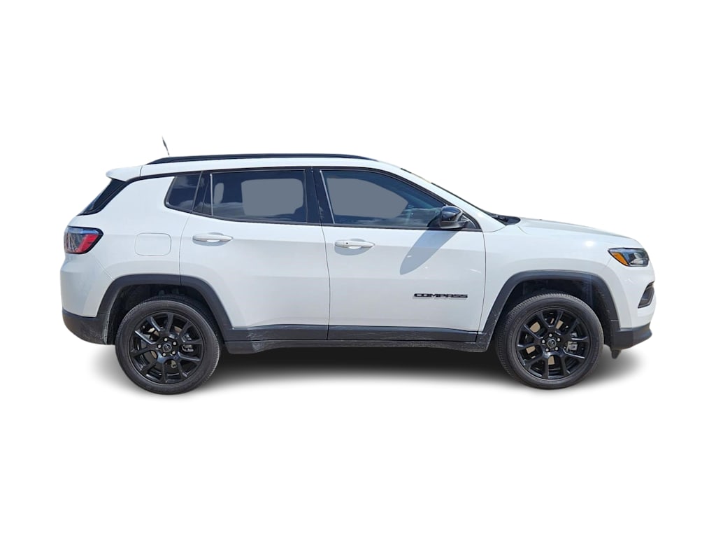 Thumbnail: 2025 Jeep Compass - 17