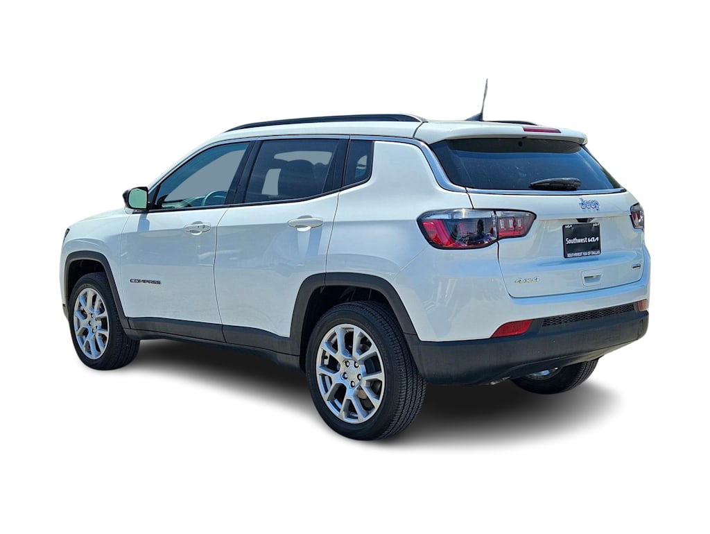 Thumbnail: 2024 Jeep Compass - 4