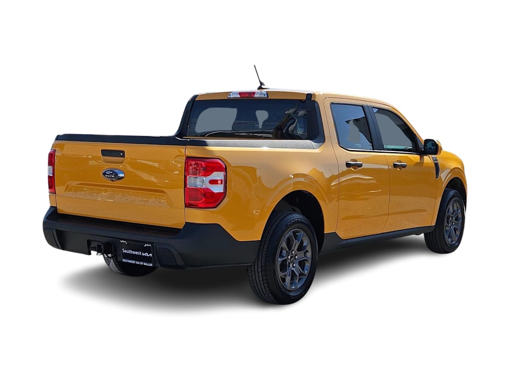 Thumbnail: 2022 Ford Maverick - 15