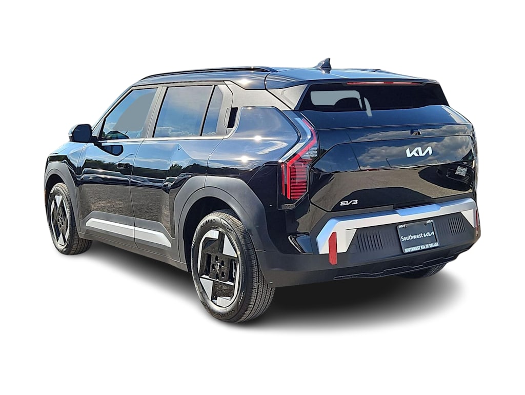 Thumbnail: 2027 Kia EV3 - 4