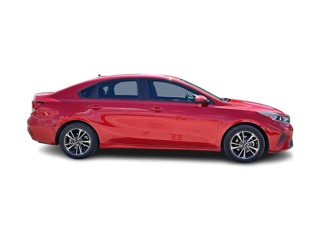 Thumbnail: 2024 Kia Forte - 13