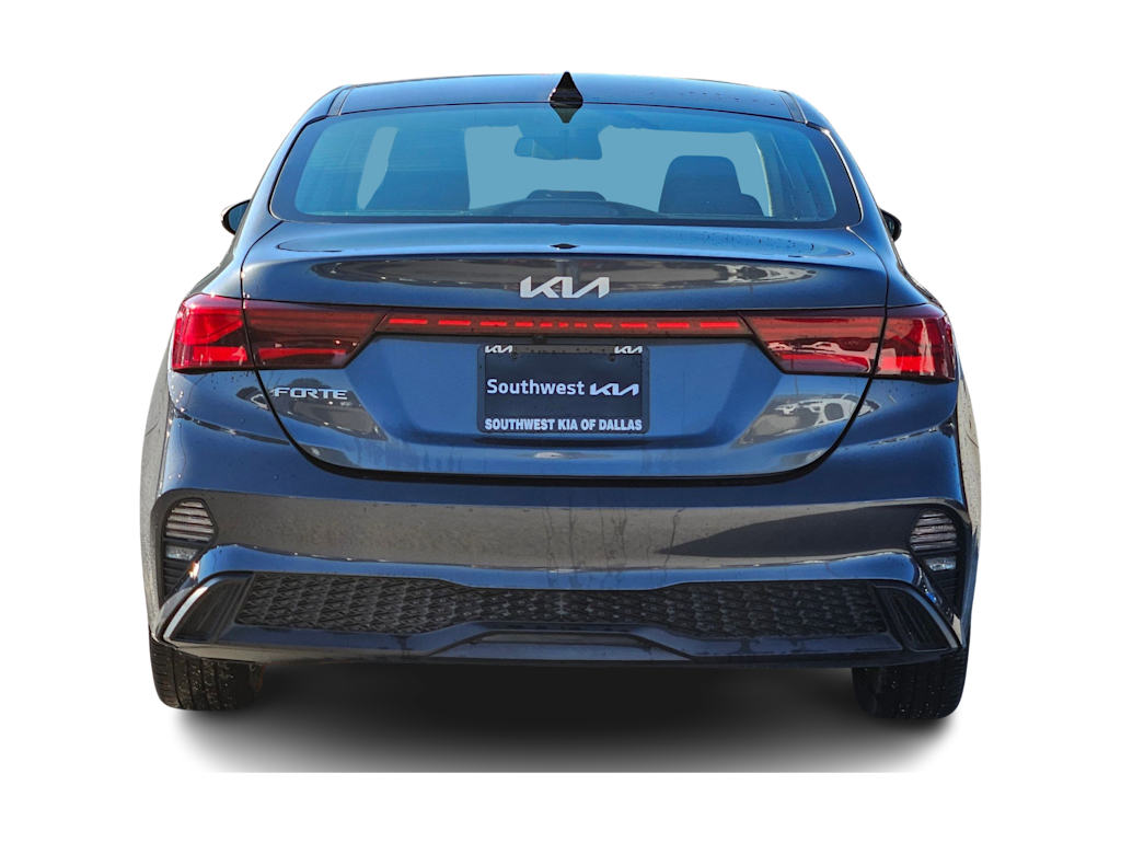 Thumbnail: 2023 Kia Forte - 5