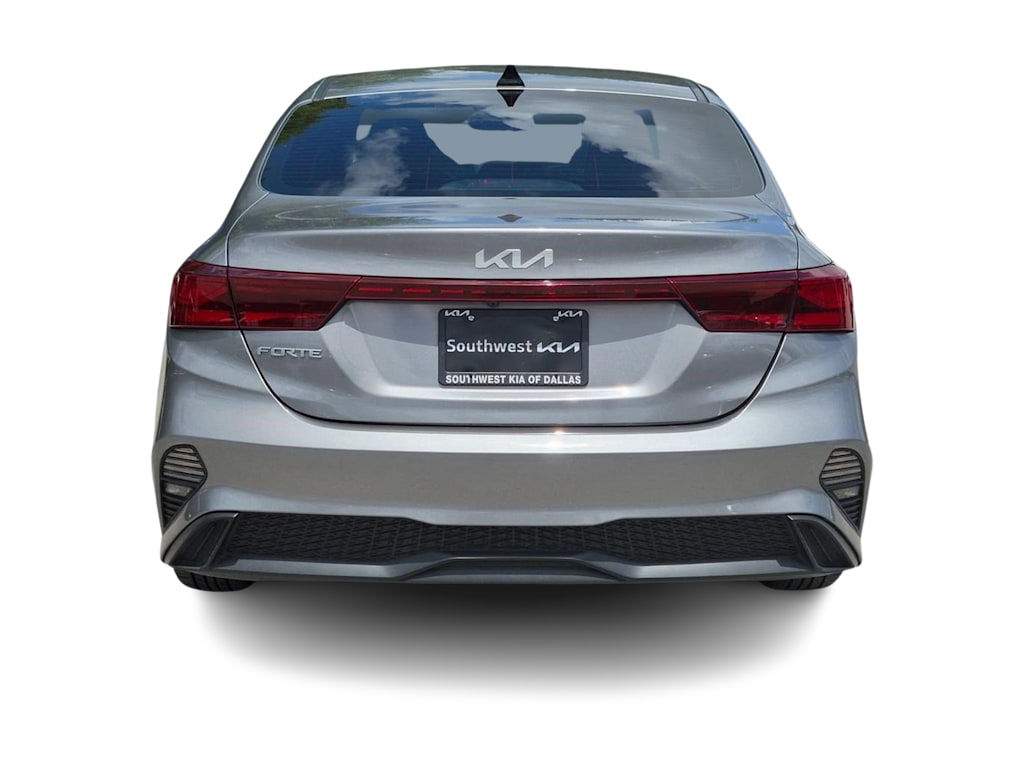 Thumbnail: 2024 Kia Forte - 5