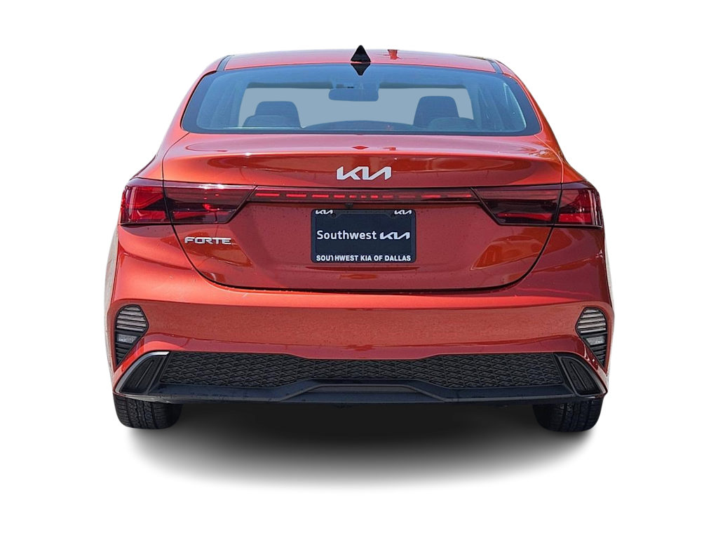 Thumbnail: 2024 Kia Forte - 5