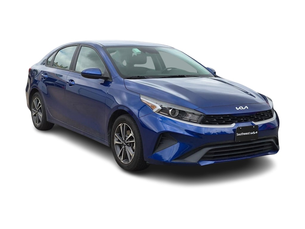 Thumbnail: 2024 Kia Forte - 14