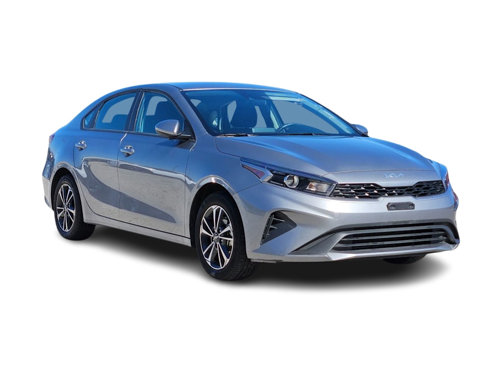 Thumbnail: 2024 Kia Forte - 24