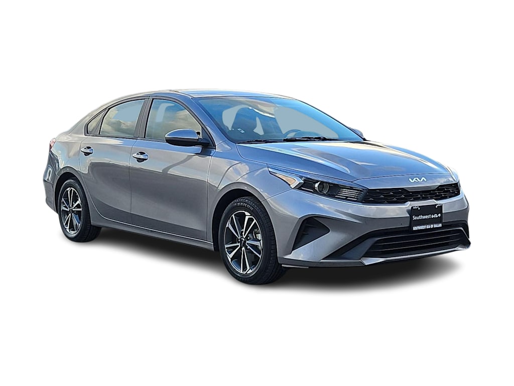 Thumbnail: 2024 Kia Forte - 19