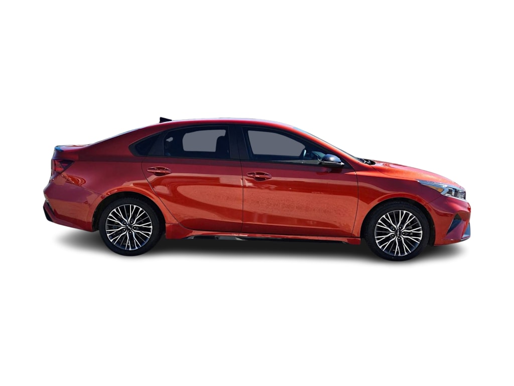 Thumbnail: 2023 Kia Forte - 14