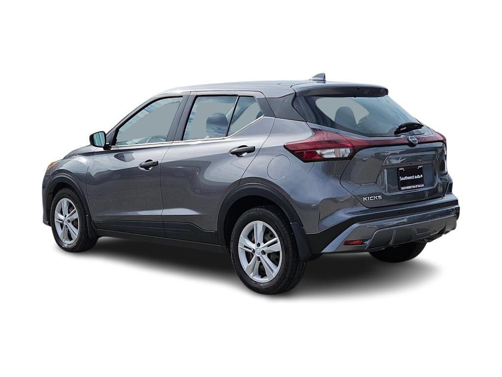 Thumbnail: 2024 Nissan Kicks - 4