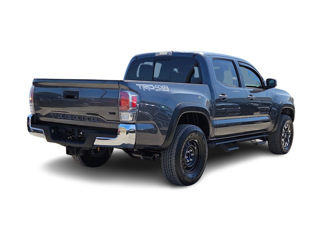 Thumbnail: 2017 Toyota Tacoma - 19