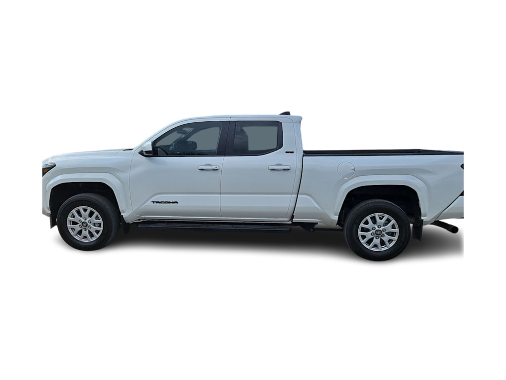 Thumbnail: 2024 Toyota Tacoma - 3