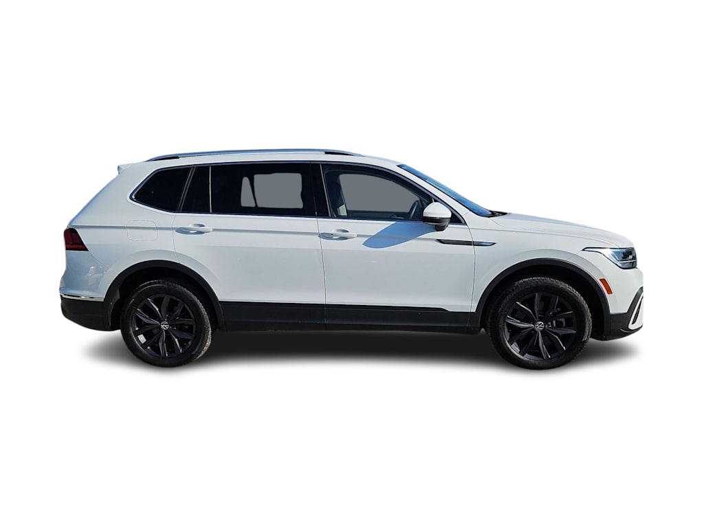 Thumbnail: 2024 Volkswagen Tiguan - 25