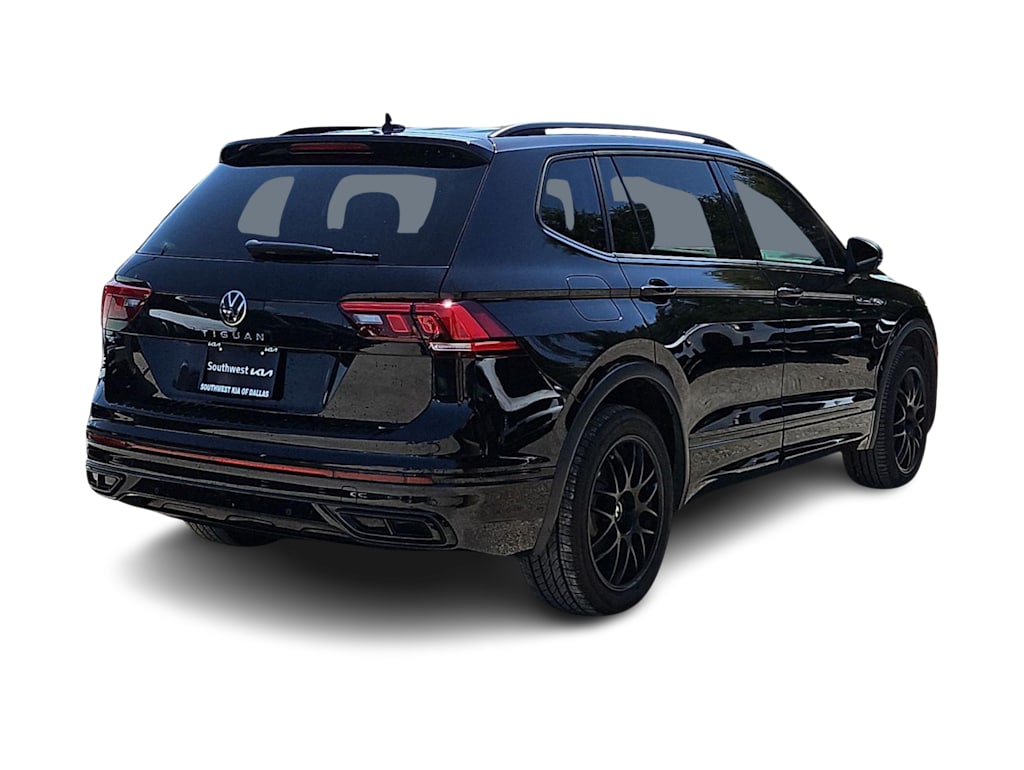 Thumbnail: 2023 Volkswagen Tiguan - 14
