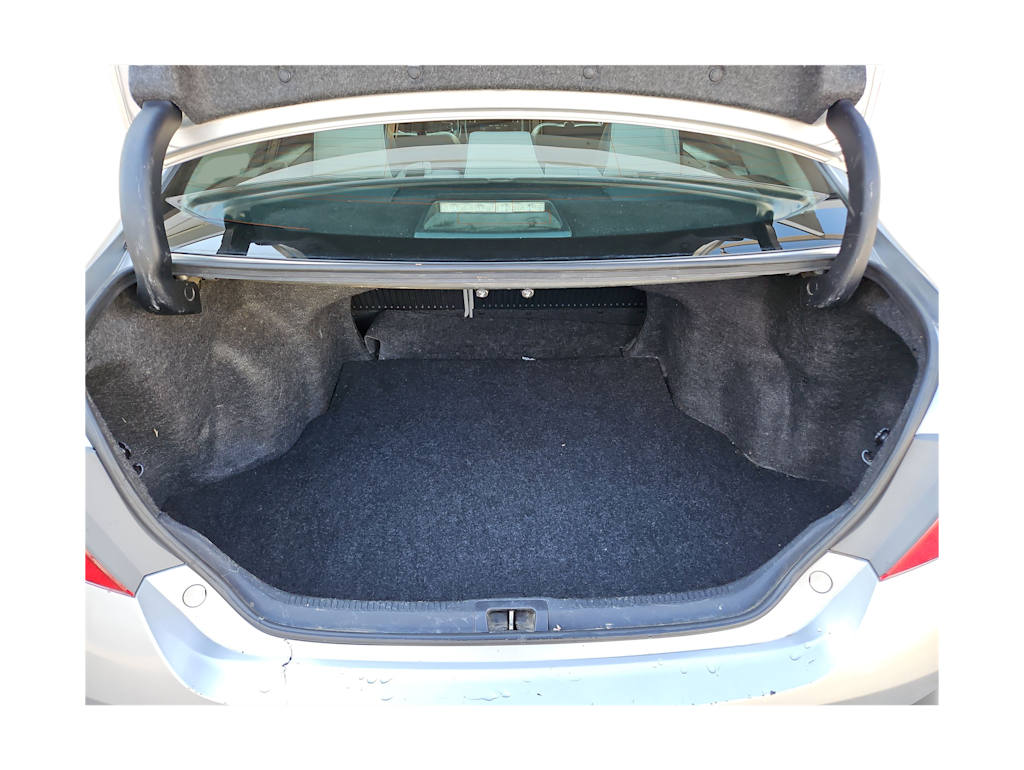 Thumbnail: 2015 Toyota Camry - 15