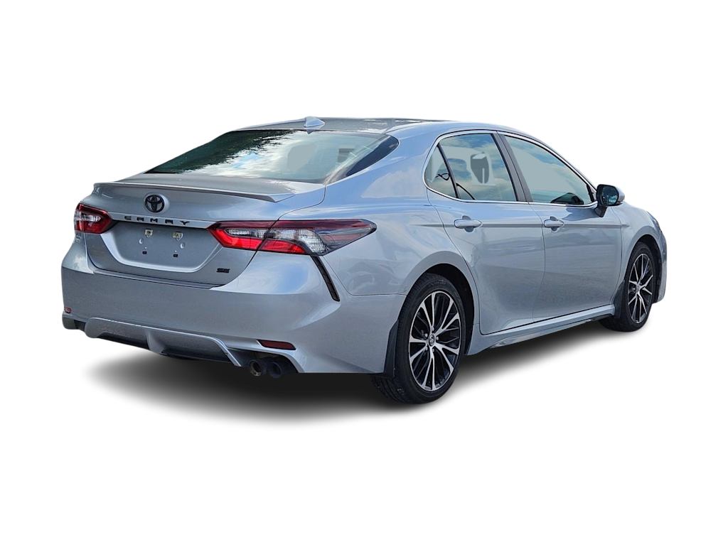 Thumbnail: 2022 Toyota Camry - 13
