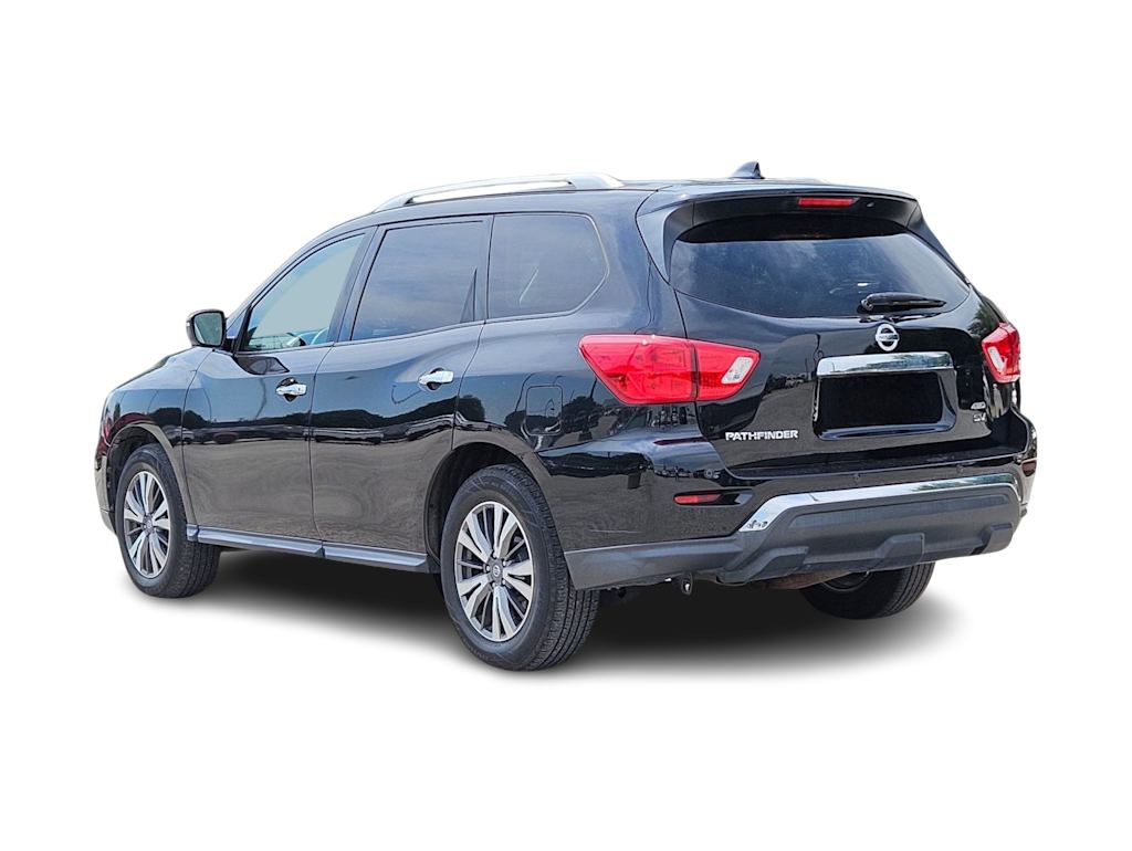 Thumbnail: 2019 Nissan Pathfinder - 3