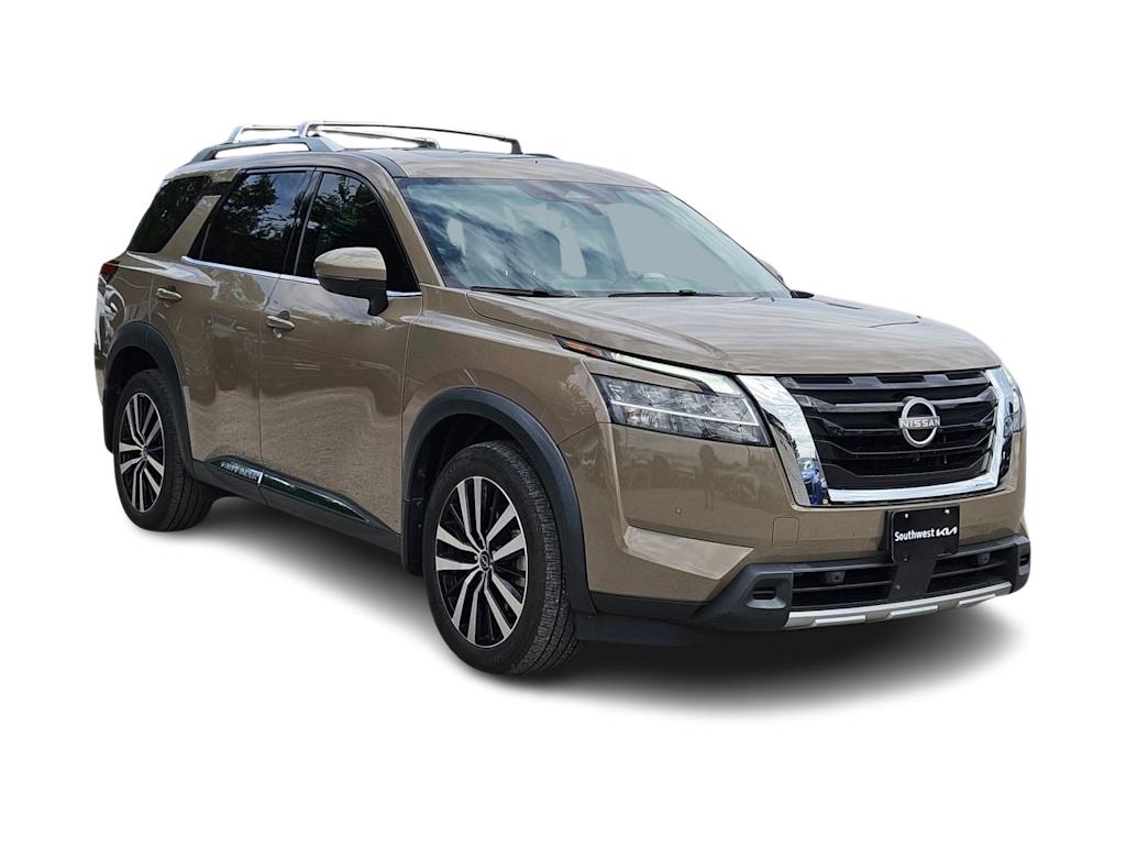 Thumbnail: 2023 Nissan Pathfinder - 18