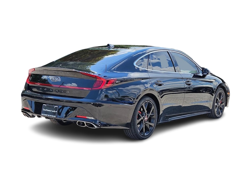 Thumbnail: 2022 Hyundai Sonata - 16