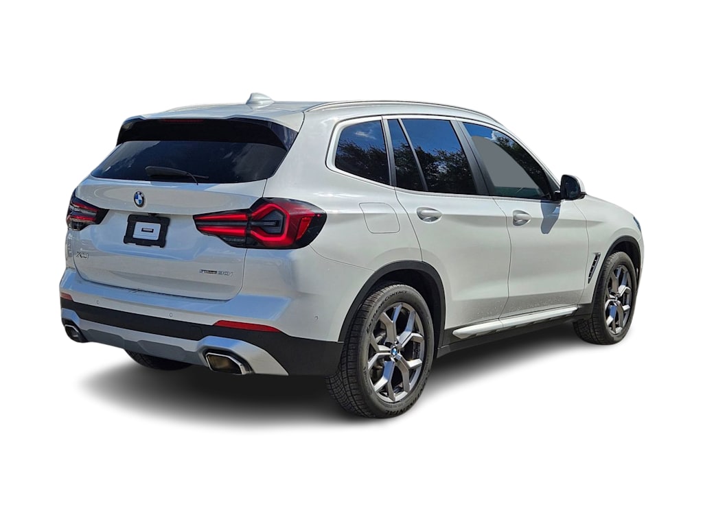 Thumbnail: 2023 BMW X3 - 21