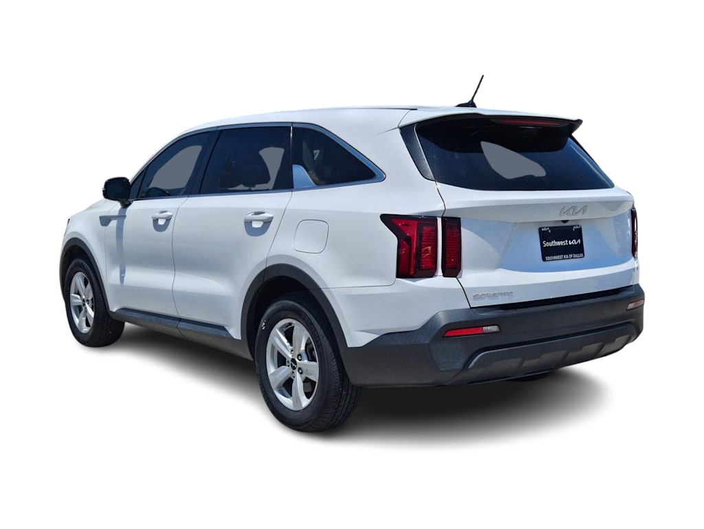 Thumbnail: 2023 Kia Sorento - 4