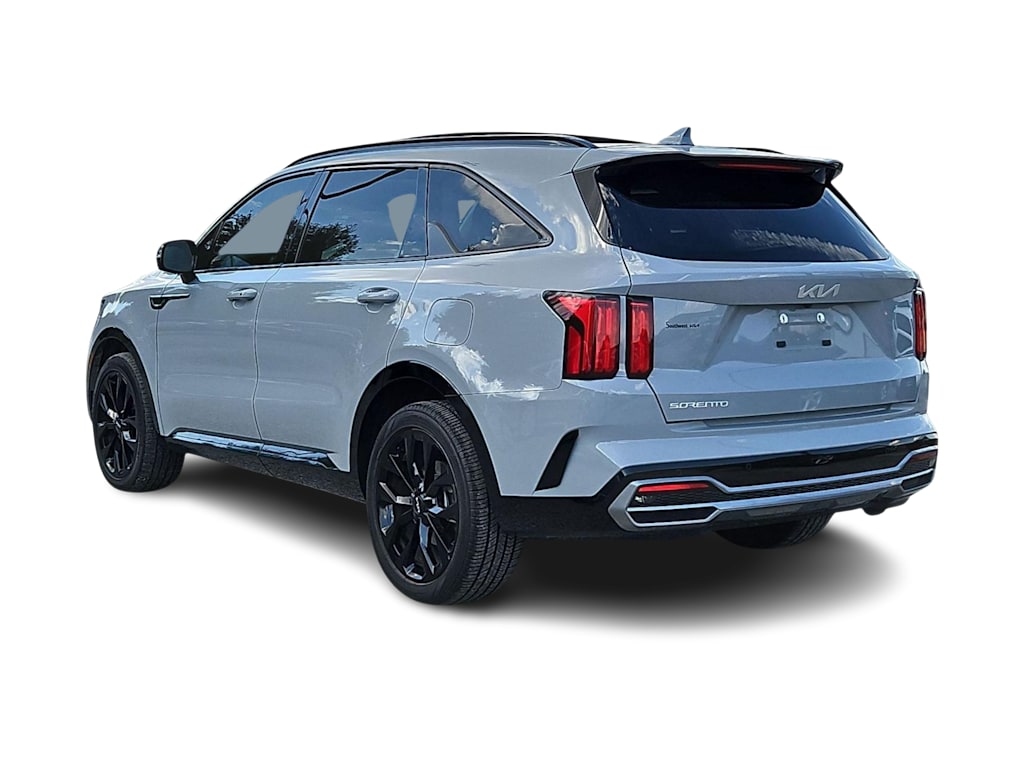 Thumbnail: 2023 Kia Sorento - 4